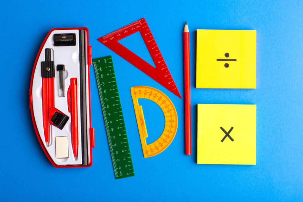 How to Get the Most Out of an Interactive Geometry Tool